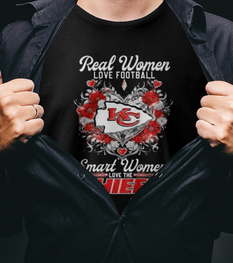 Real Women Love Football Smart Women Love The Chiefs KC Flower Heart T-Shirt