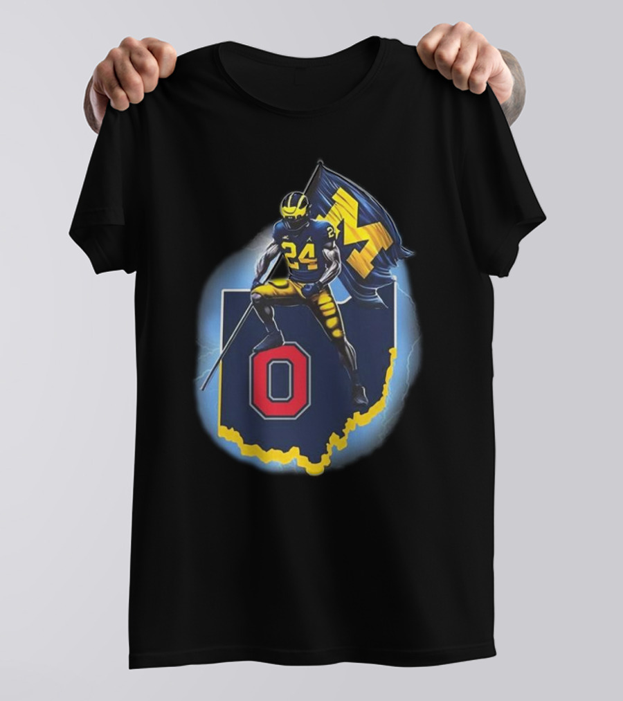 Michigan Plant The Flag Mich-again Hail To The Victors 4 In A Row Bichigan Maps T-Shirt