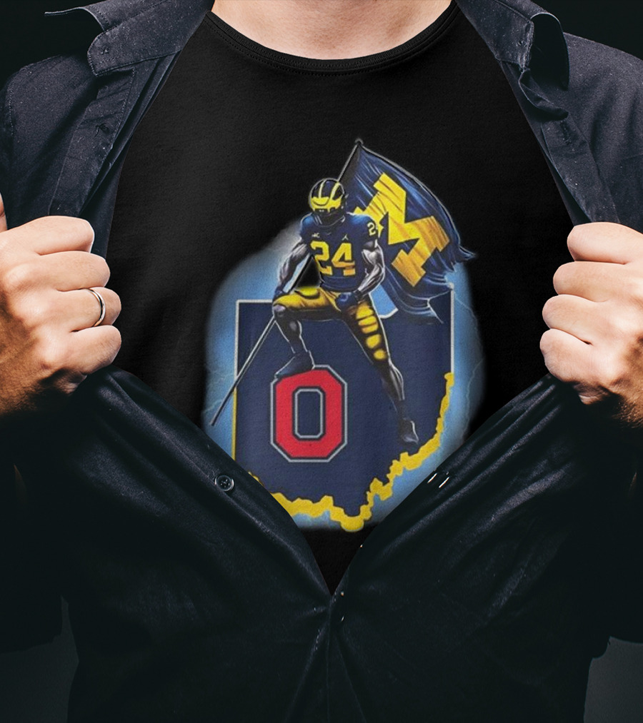 Michigan Plant The Flag Mich-again Hail To The Victors 4 In A Row Bichigan Maps T-Shirt