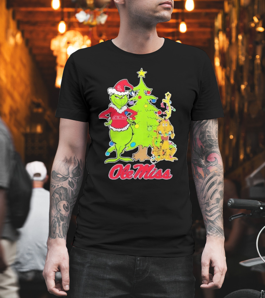 Ole Miss Rebels Grinch And Max Dog Christmas Tree T-Shirt
