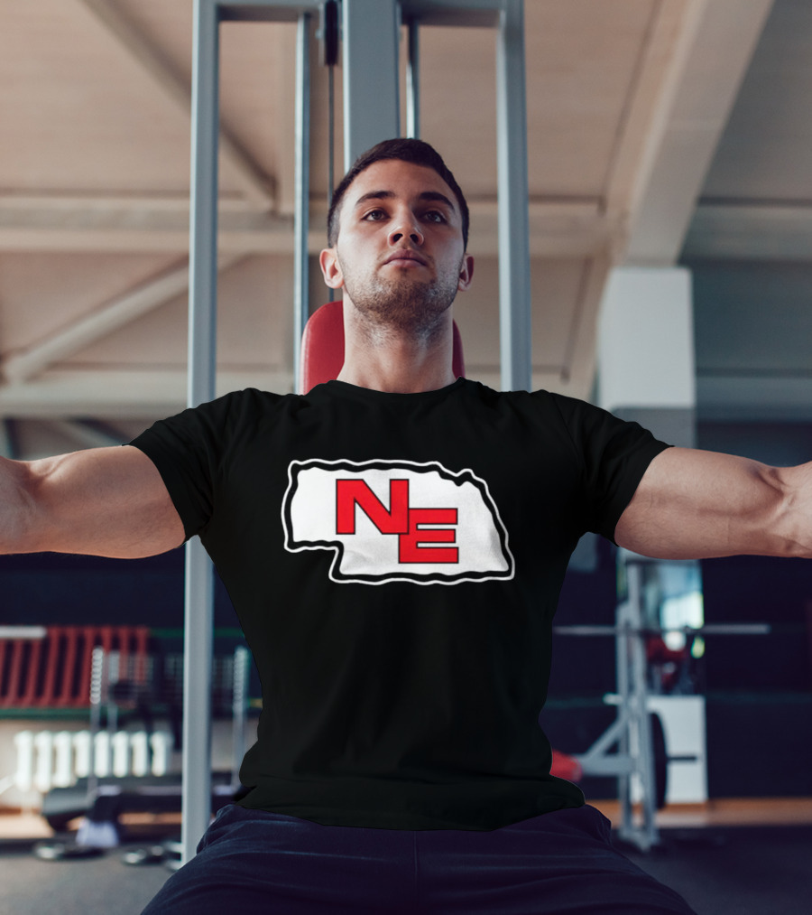 NE Nebraska State Outline Arrowhead T-Shirt