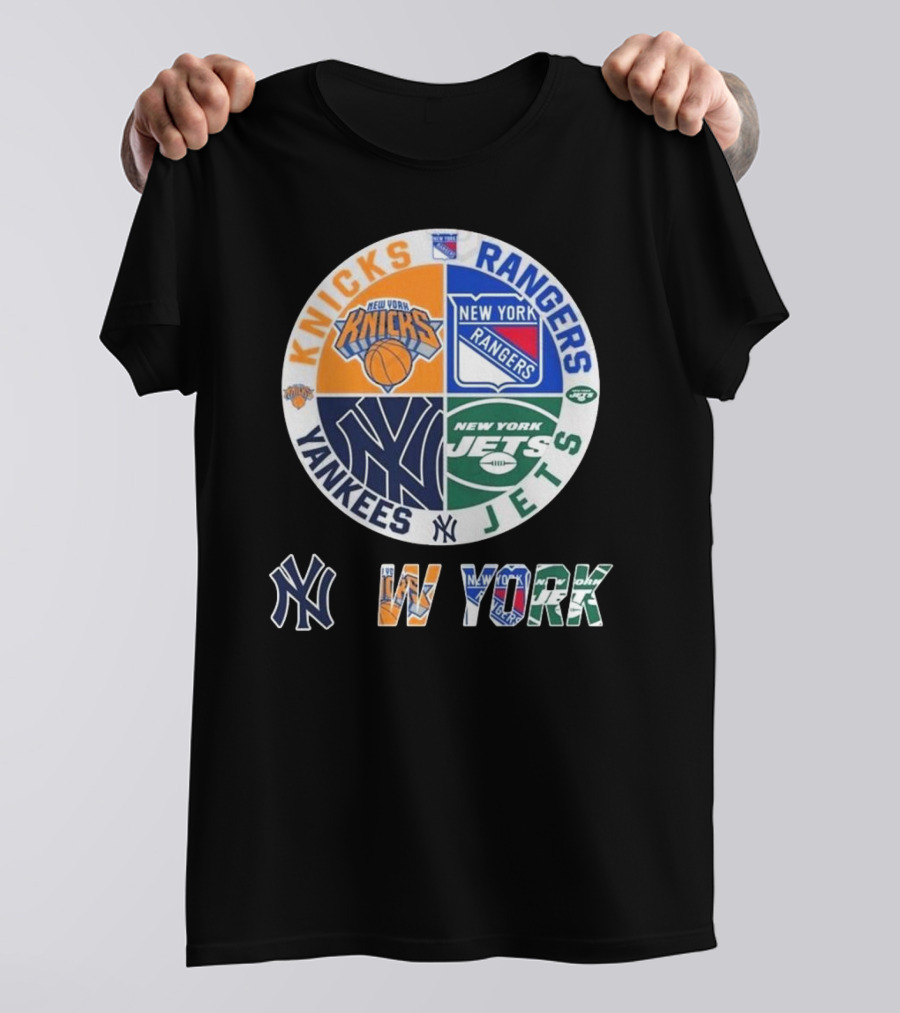 Knicks Rangers Yankees Jets New York Sports Circle T-Shirt