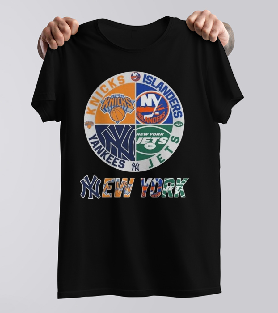 New York Knicks Islanders Yankees Jets Circle Logo New York T-Shirt