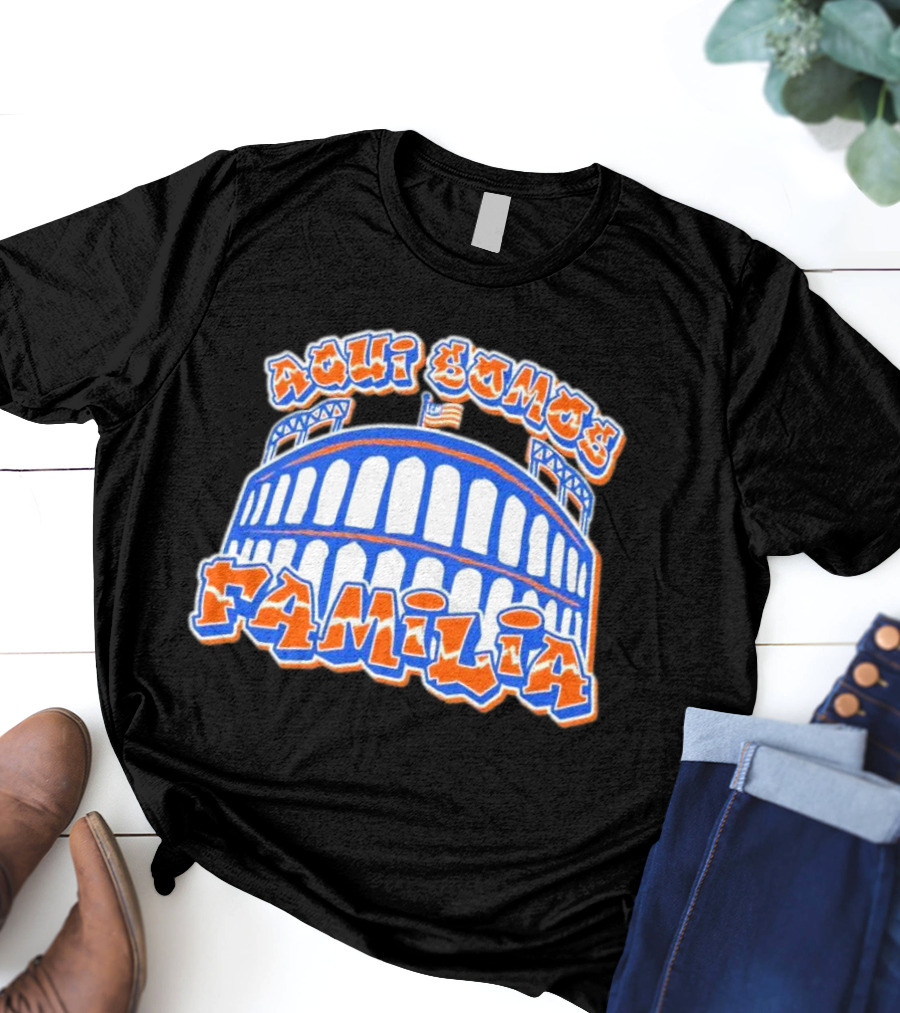 Aqui Somos Familia Citifield New York Mets T-Shirt