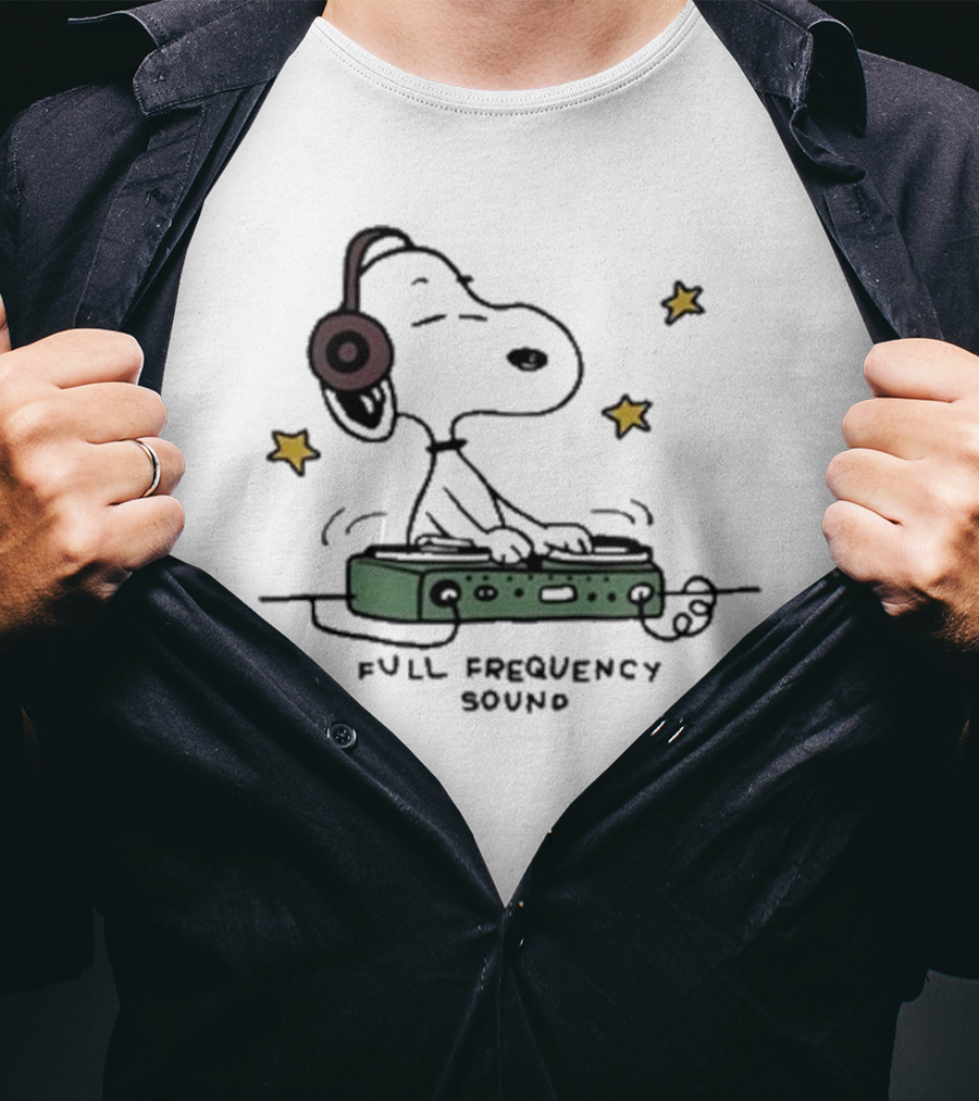 Snoopy DJ With Headphones Full Frequency Sound Stars T-Shirt