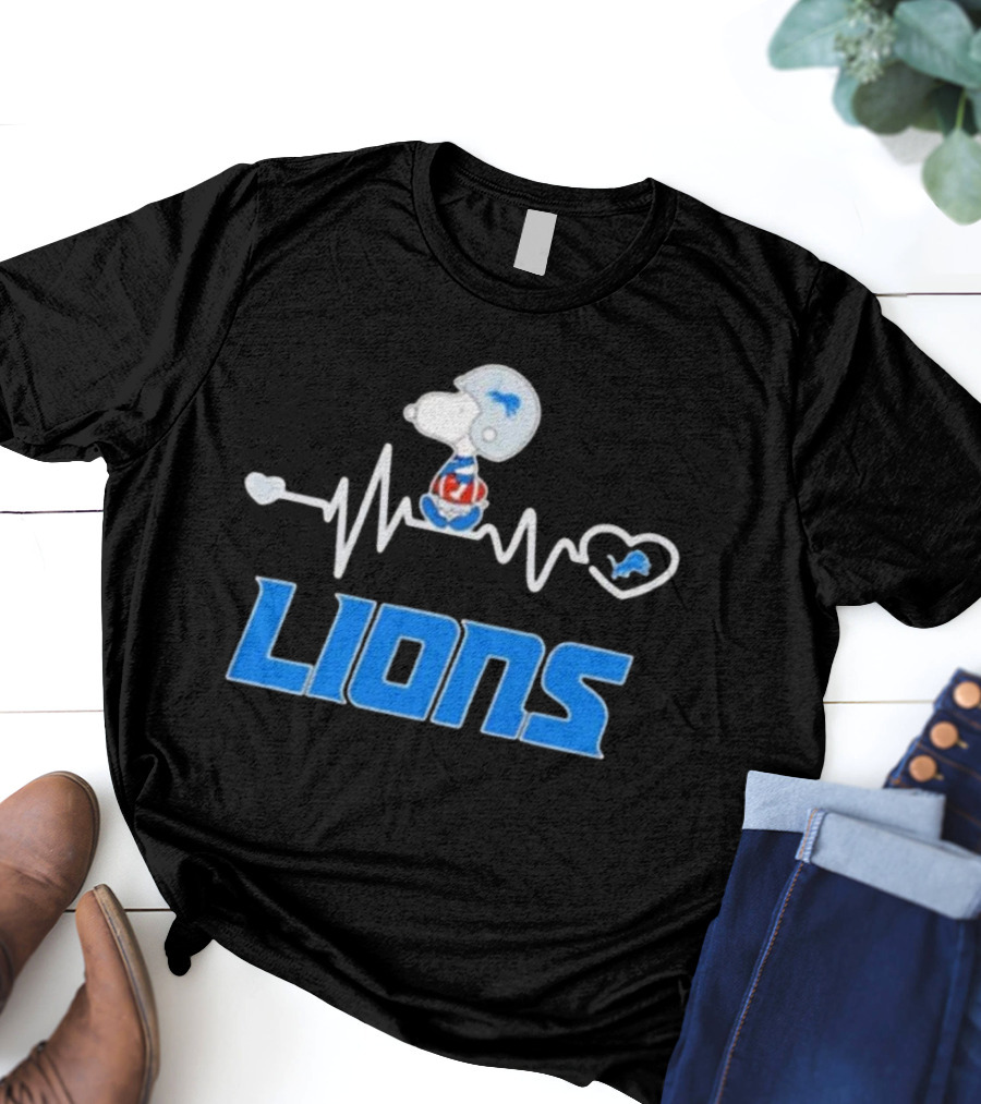 Heartbeat Snoopy Detroit Lions T-Shirt