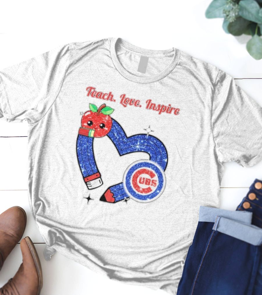 Chicago Cubs Teach Love Inspire Apple Pencil Heart T-Shirt