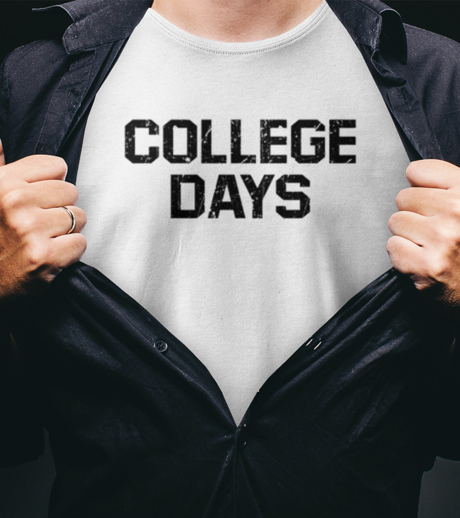 College Days Collegiate Style Vintage Nostalgia T-Shirt