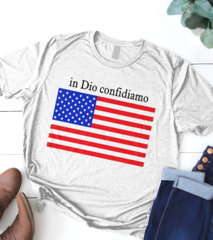 Eric Adams Wearing In Dio Confidiamo T-Shirt