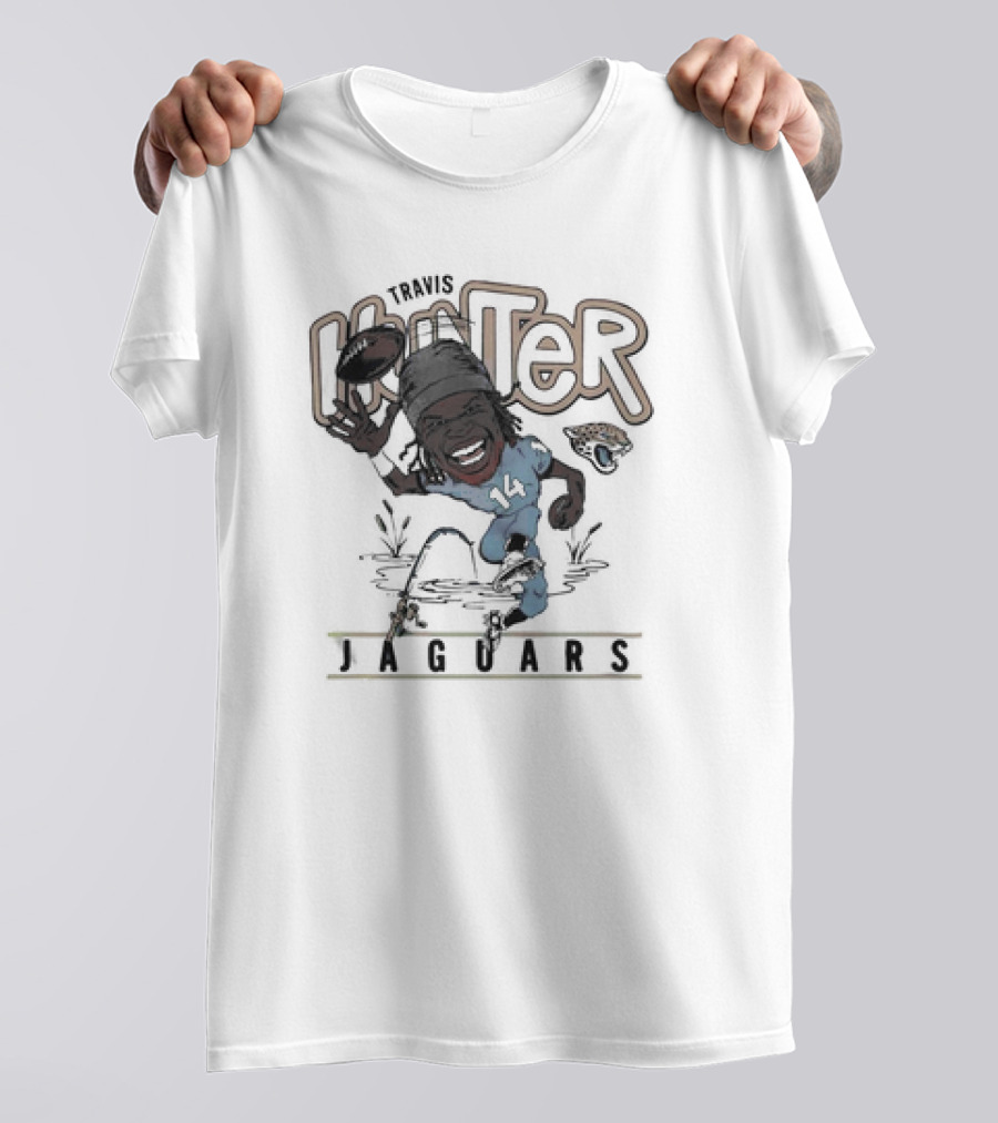 Big Hunter Jaguars Running Football 14 T-Shirt