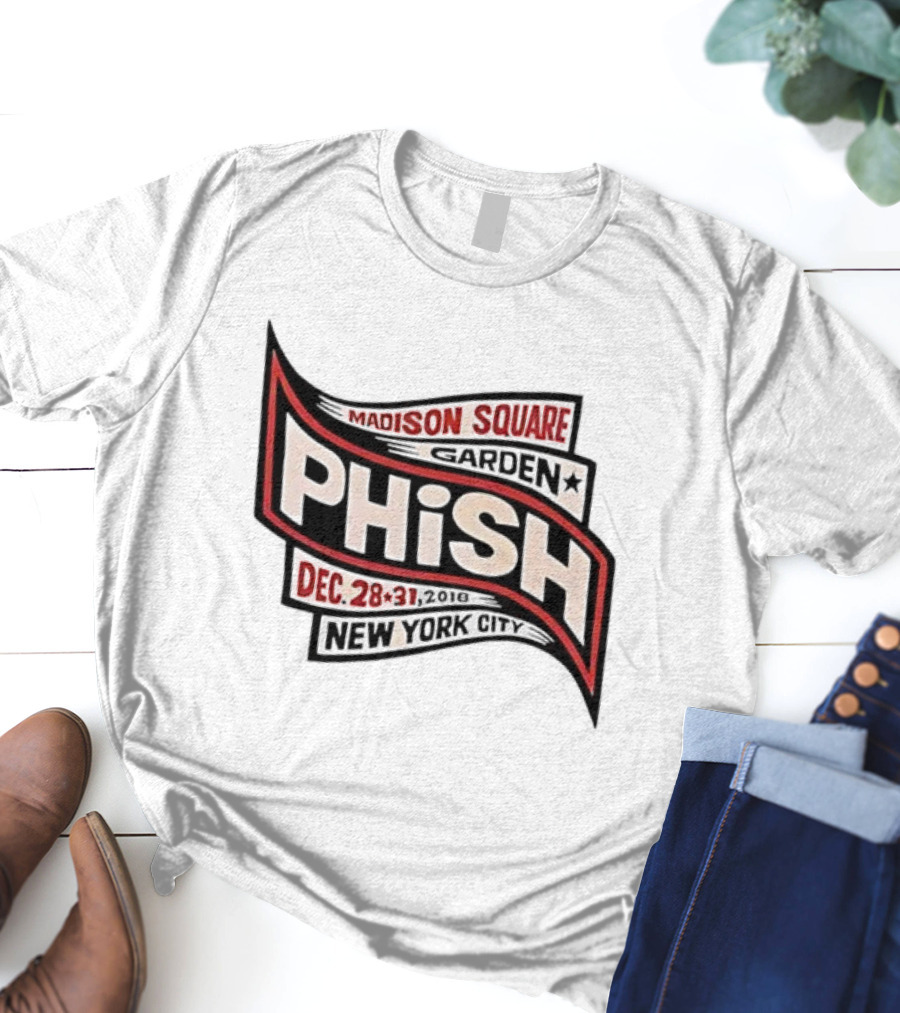 Madison Square Garden Phish December 28 T-Shirt