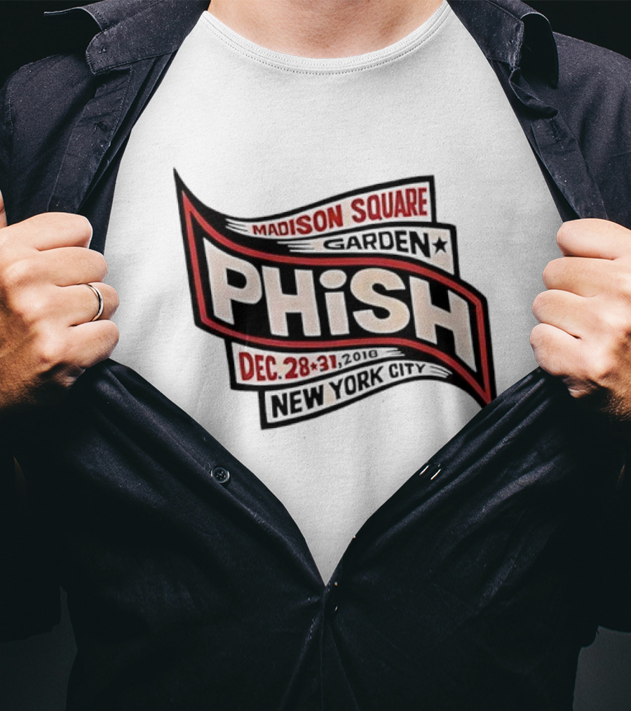 Madison Square Garden Phish December 28 T-Shirt