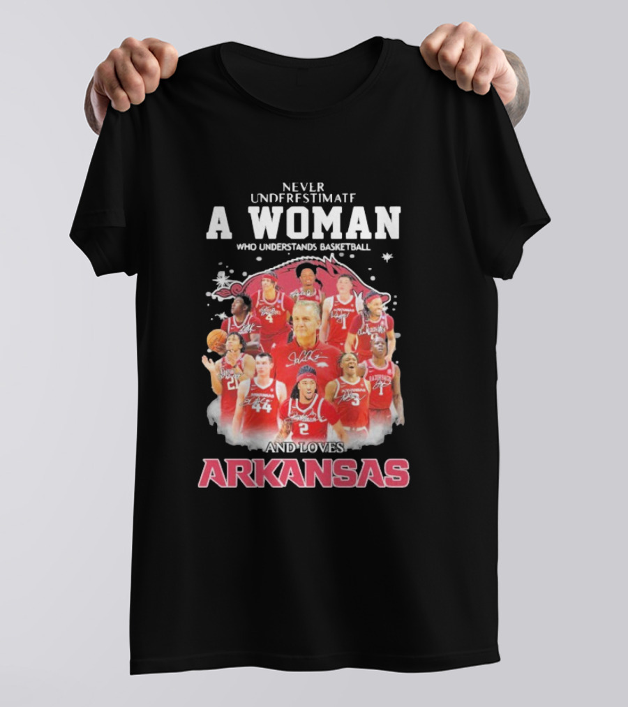 A Woman Who Understands Basketball Loves Arkansas Razorbacks Men's Team T-Shirt