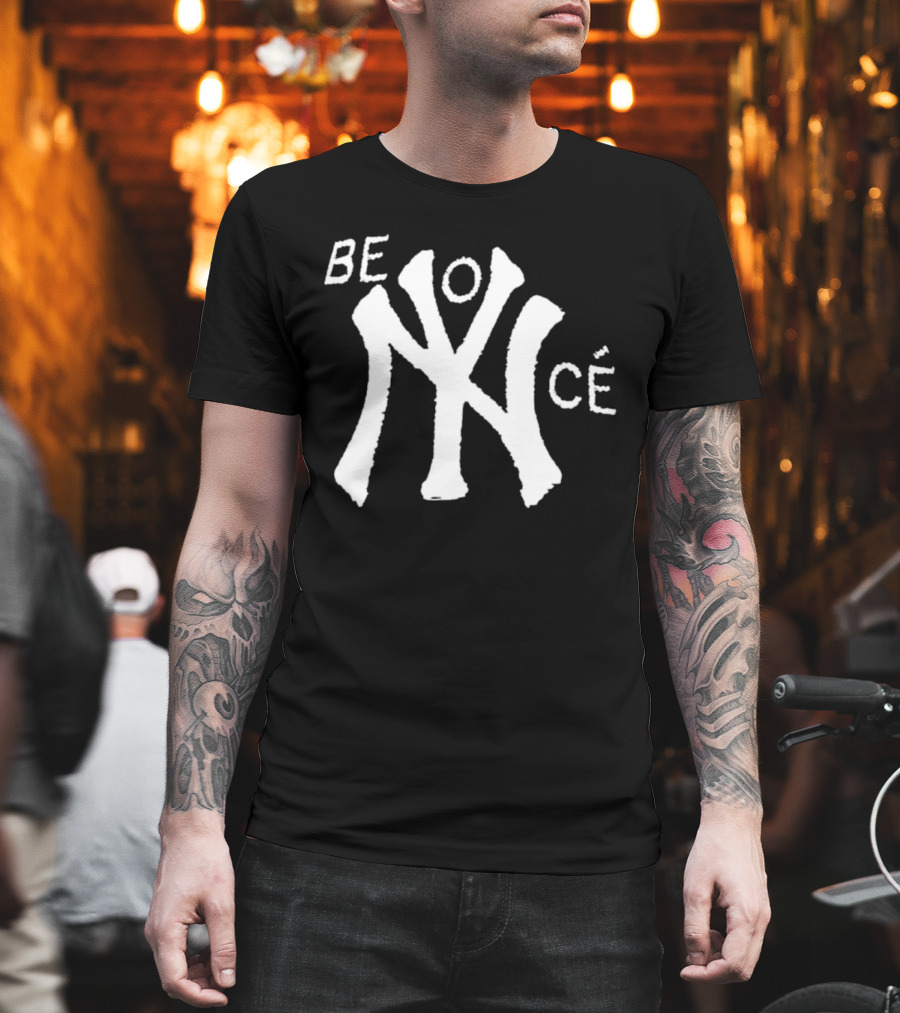 BEYONCÉ NY NY Yankees T-Shirt