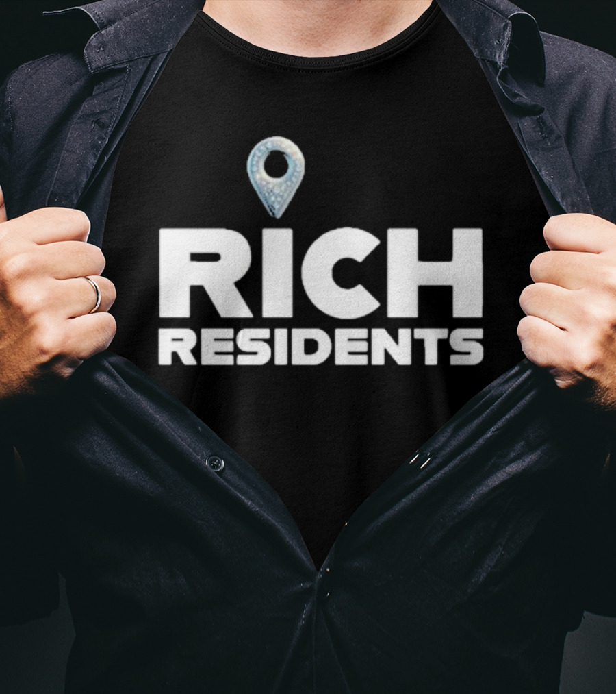 Rich Residents Oversized Diamond Map Pin T-Shirt