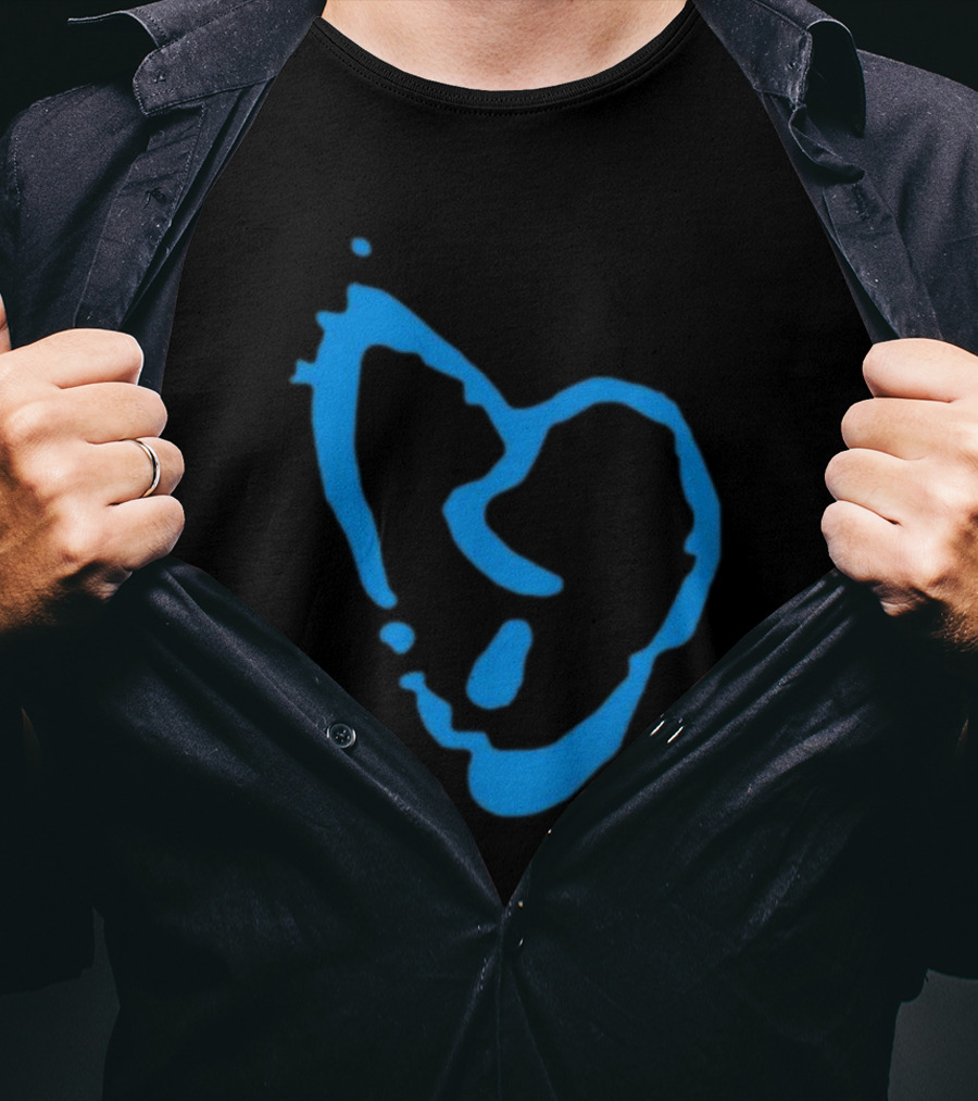 Revenge Lightning Heartbreak Blue Broken Heart Outline T-Shirt