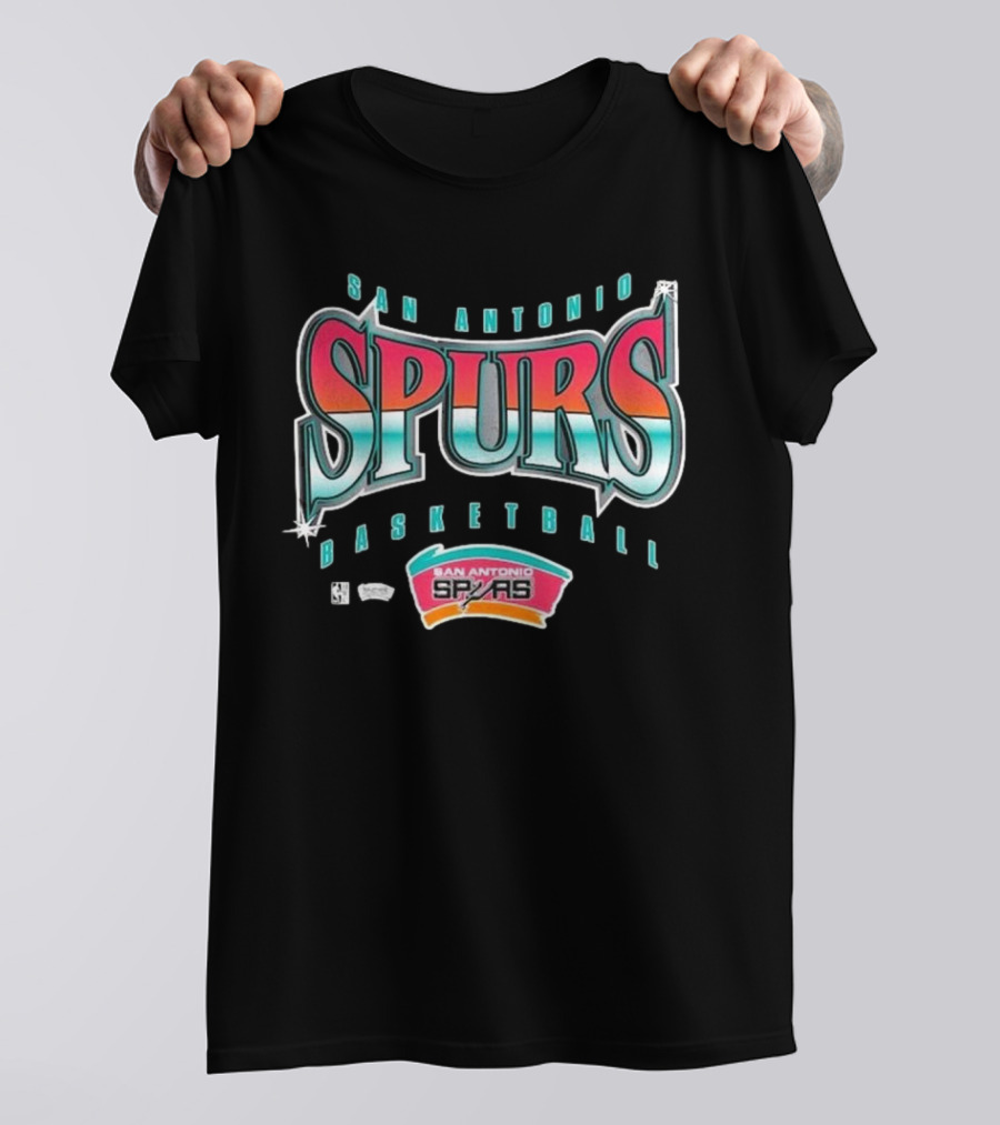 San Antonio Spurs Basketball Retro Logo Vintage Style T-Shirt