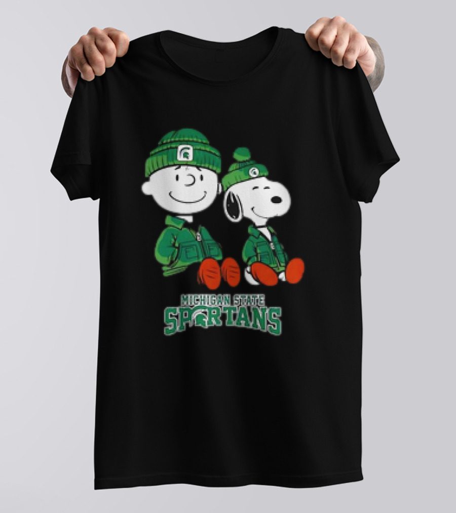 Snoopy And Charlie Brown Michigan State Spartans Green Apparel T-Shirt