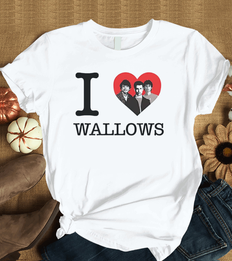 I Love Wallows Band Trio Red Heart T-Shirt