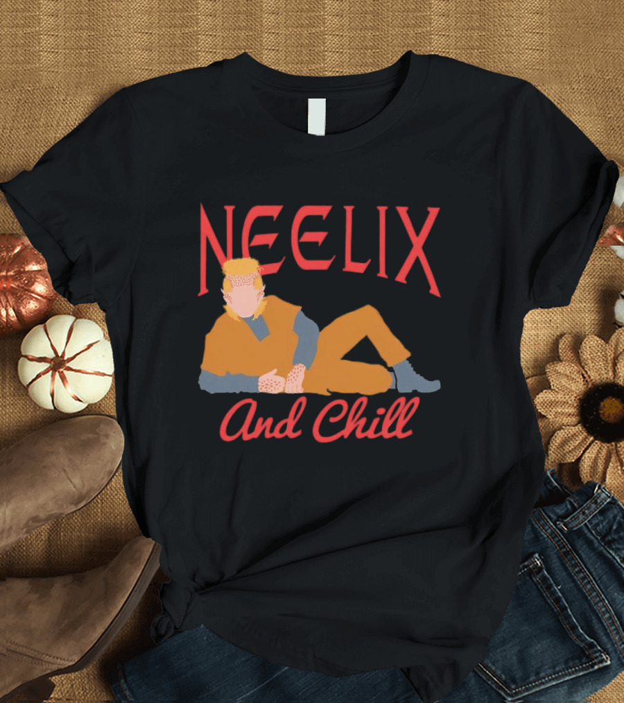 Neelix And Chill Star Trek Voyager Character Casual Relaxation Mood T-Shirt