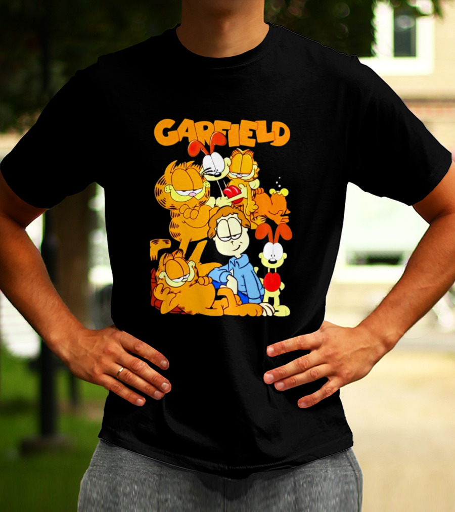 Garfield And Friends Cartoon Characters Reunion T-Shirt