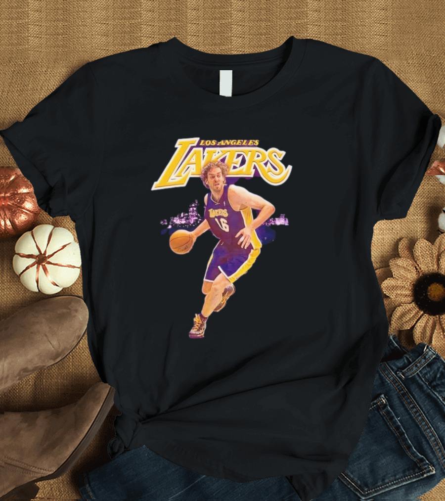 Los Angeles Lakers Pau Gasol Basketball Player 16 NBA Career T-Shirt