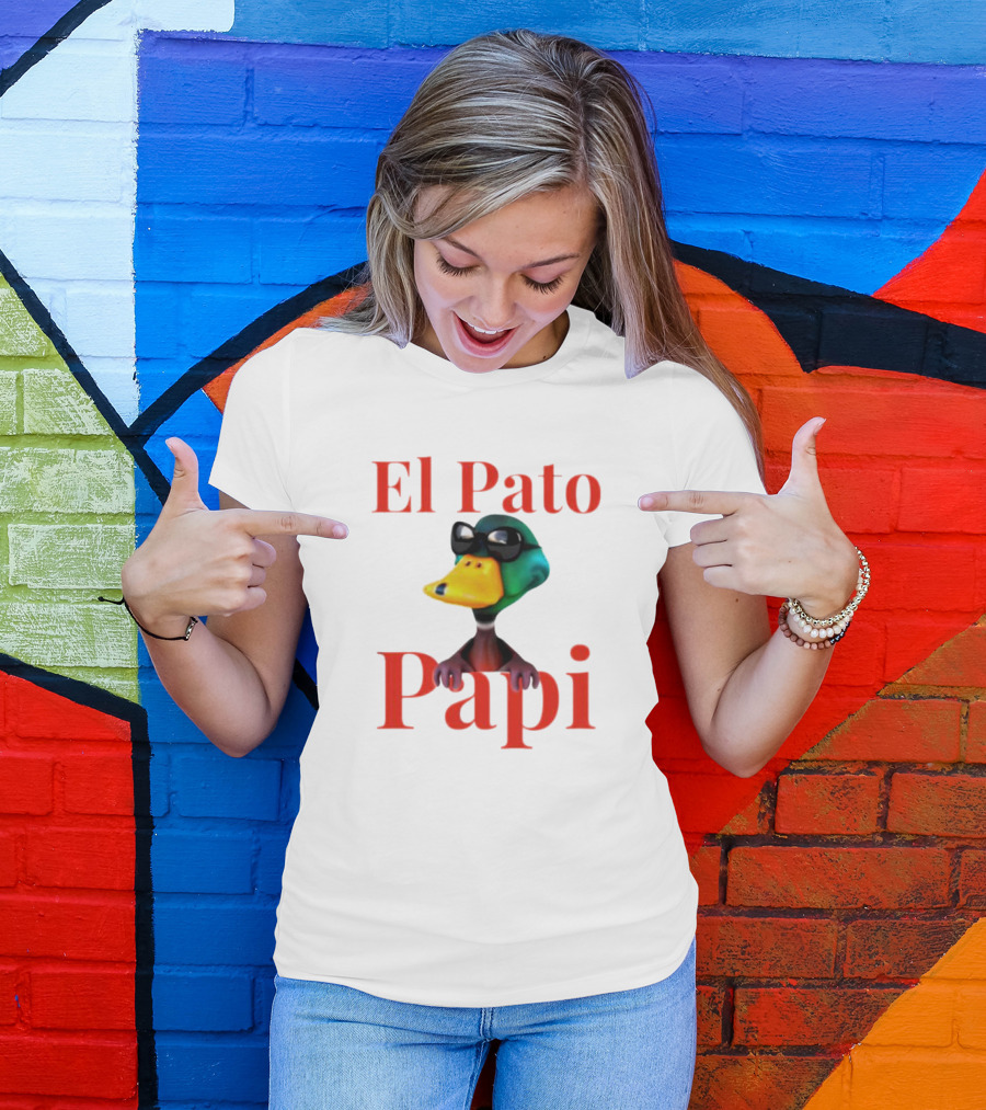 El Pato Papi Duck Character Sunglasses T-Shirt
