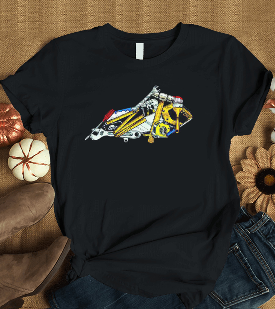 The Tool Time Kentucky Motorcycle Craftsmanship Art With Wrenches And Paintbrushes T-Shirt