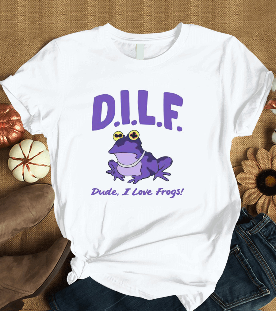 TCU Horned Frogs DILF Dude I Love Frogs Purple Cartoon Frog T-Shirt