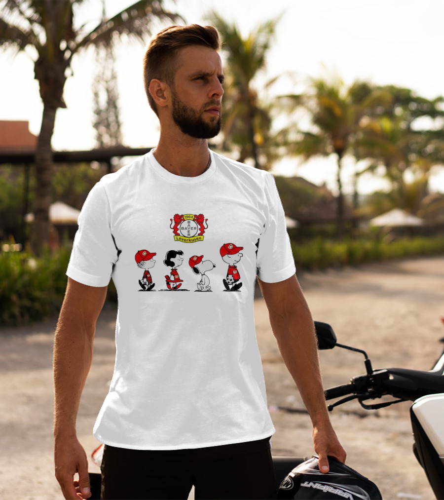 Bayer Leverkusen Peanuts Snoopy Charlie Brown Lucy Linus Soccer Fan T-Shirt