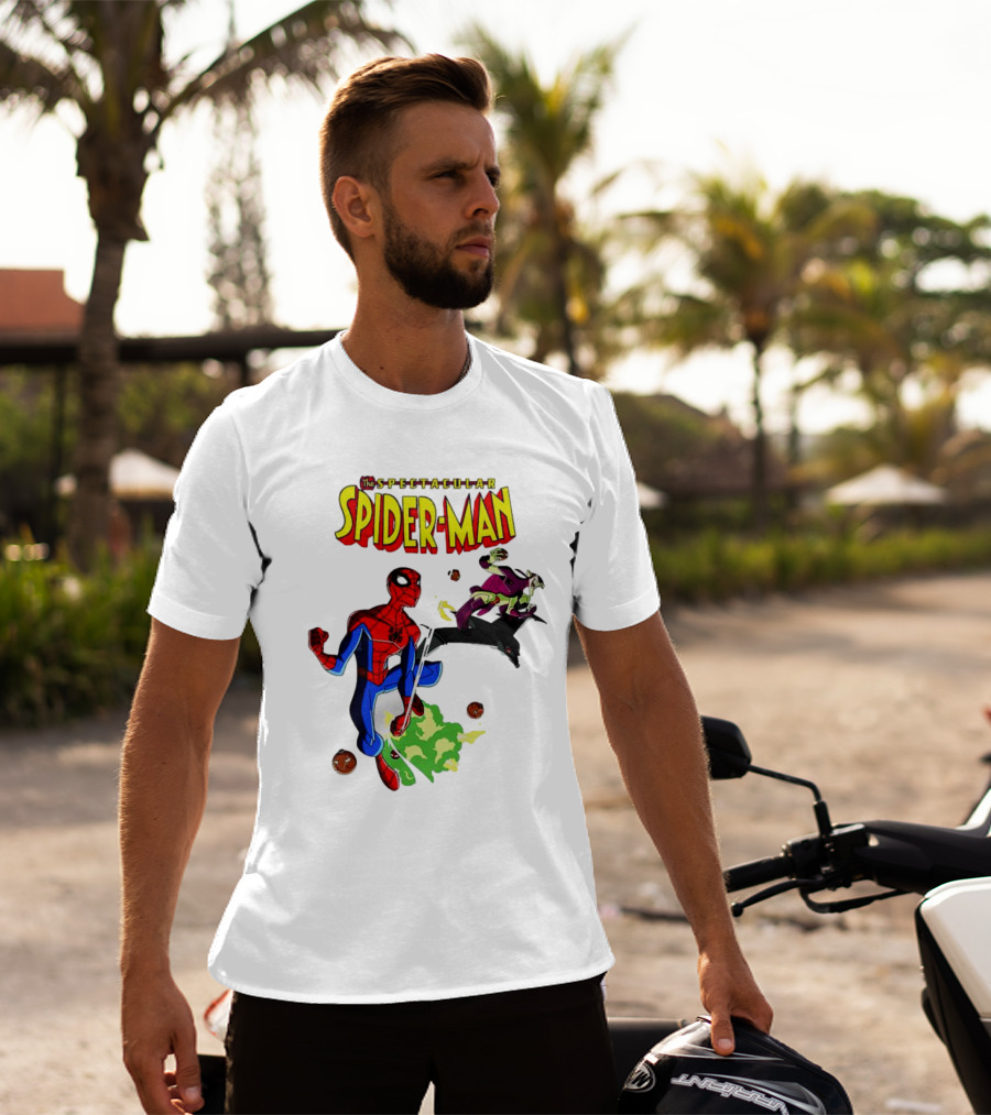 The Spectacular Spider-Man Versus Green Goblin Battle Scene T-Shirt