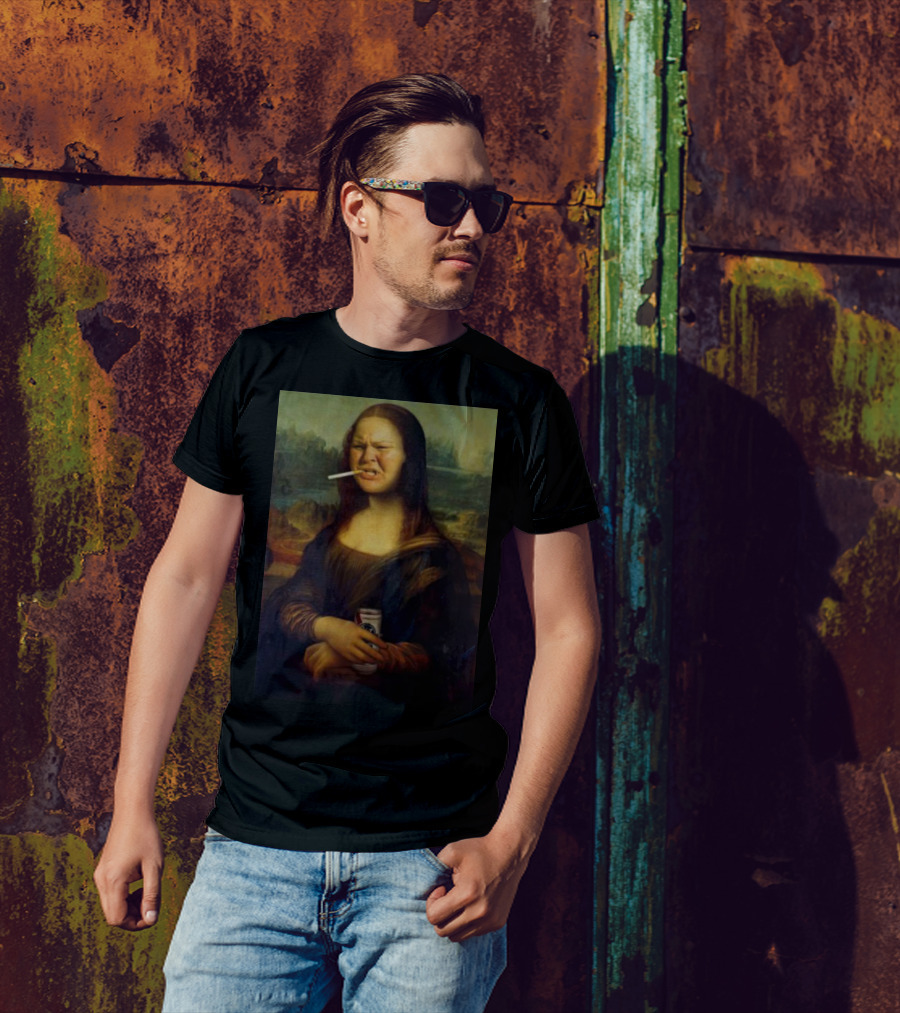 Tammy Mona Lisa Smoking Cigarette Holding Beer Can T-Shirt