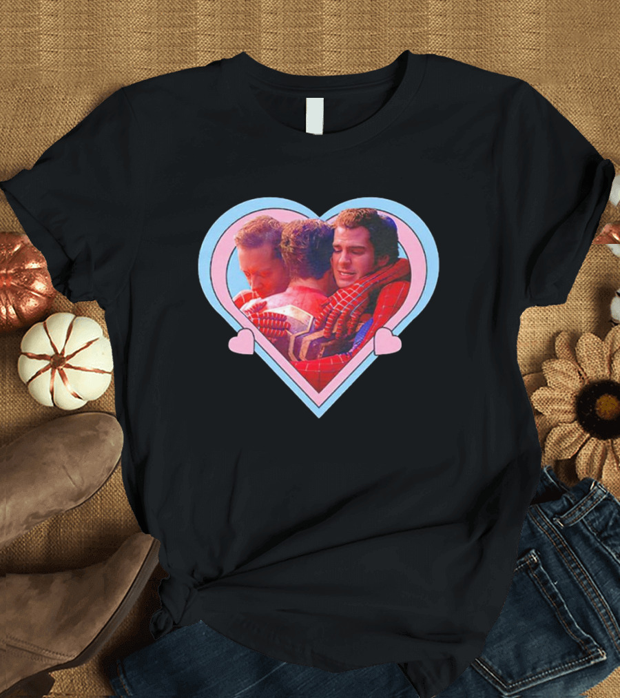 Spiderman No Way Home Trio Heart Hugging Scene T-Shirt