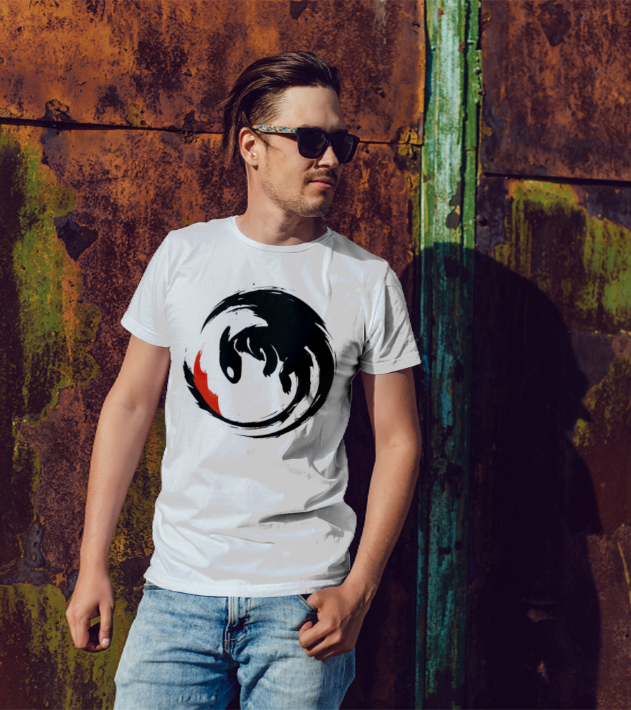 Toothless Night Fury Dragon Ying Yang T-Shirt