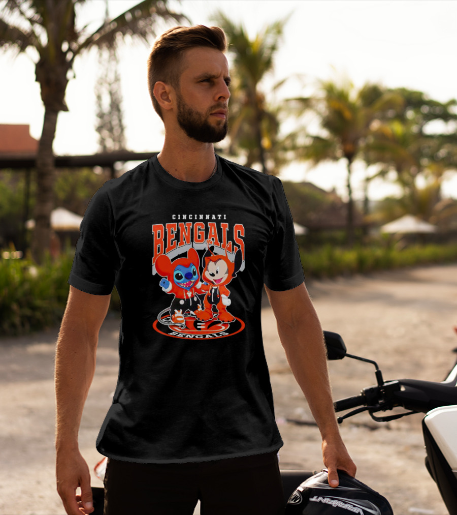 Cincinnati Bengals Mickey And Stitch NFL Collaboration T-Shirt