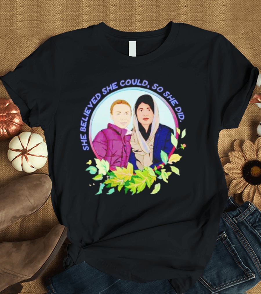She Believed She Could So She Did Malala Yousafzai In Portrait With Flowers T-Shirt