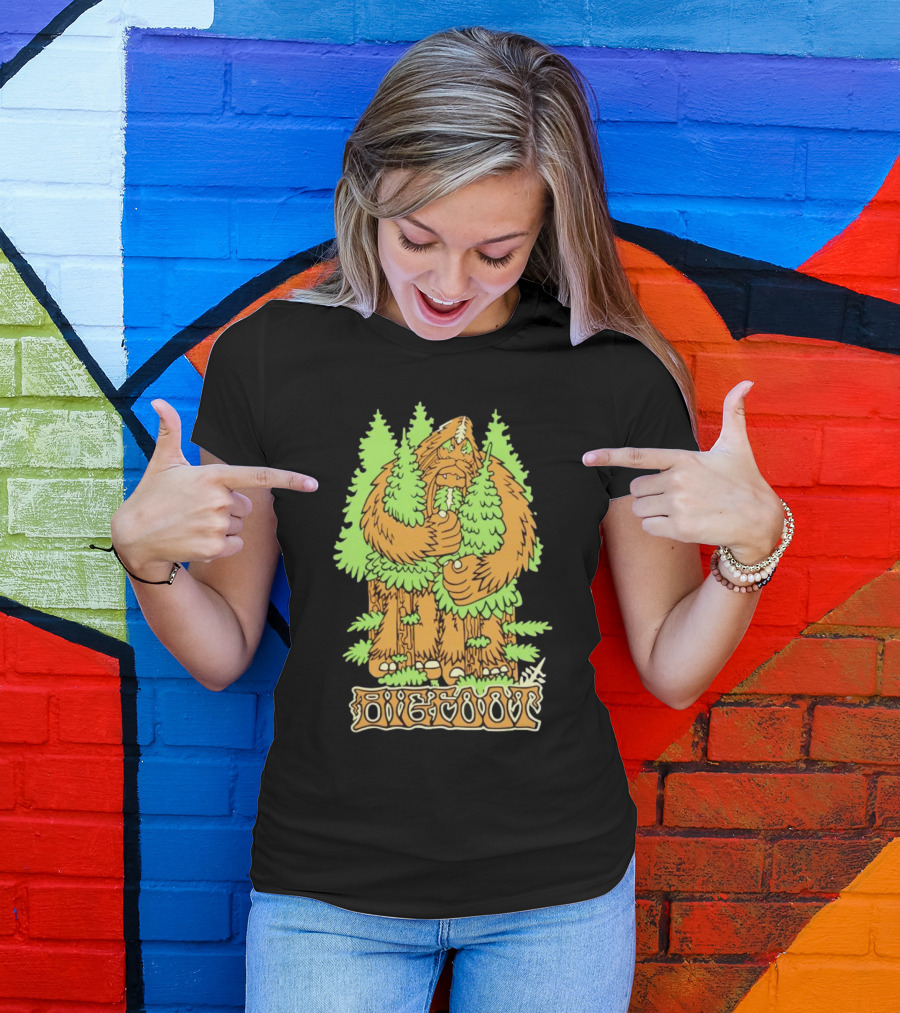 Bigfoot Hug Tree Forest Creature Retro T-Shirt