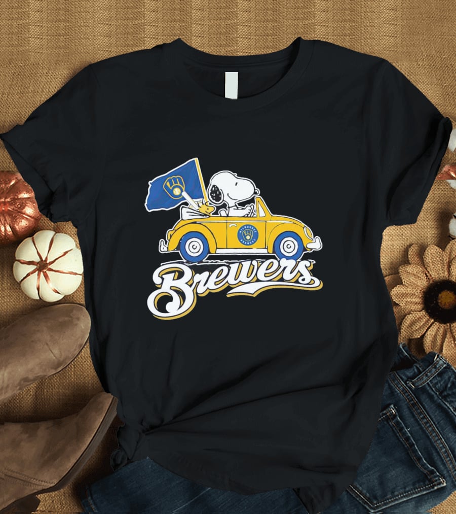 Snoopy And Woodstock Driving Car With Brewers Flag T-Shirt