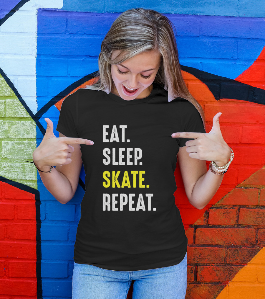 Eat Sleep Skate Repeat Classic Lifestyle Phrase T-Shirt