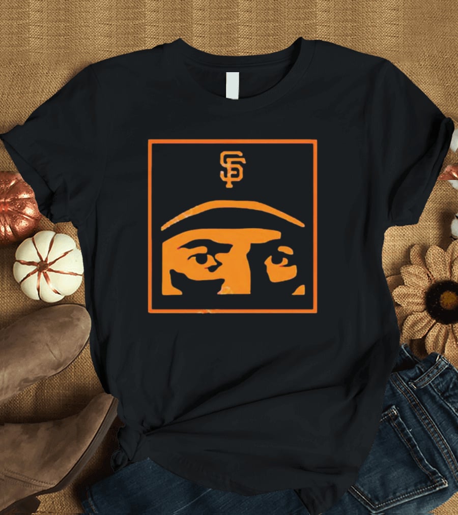 San Francisco Giants Will Clark Thrill SF Logo Eyes T-Shirt