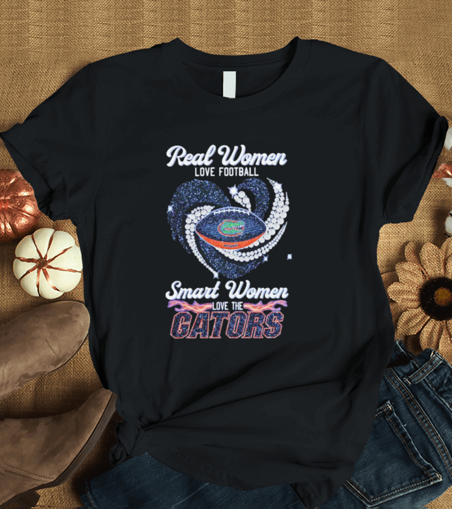 Real Women Love Football Smart Women Love The Gators Football Diamond Heart T-Shirt