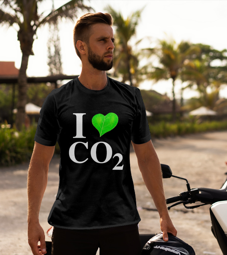 Robin Monotti I Heart CO2 Leaf T-Shirt