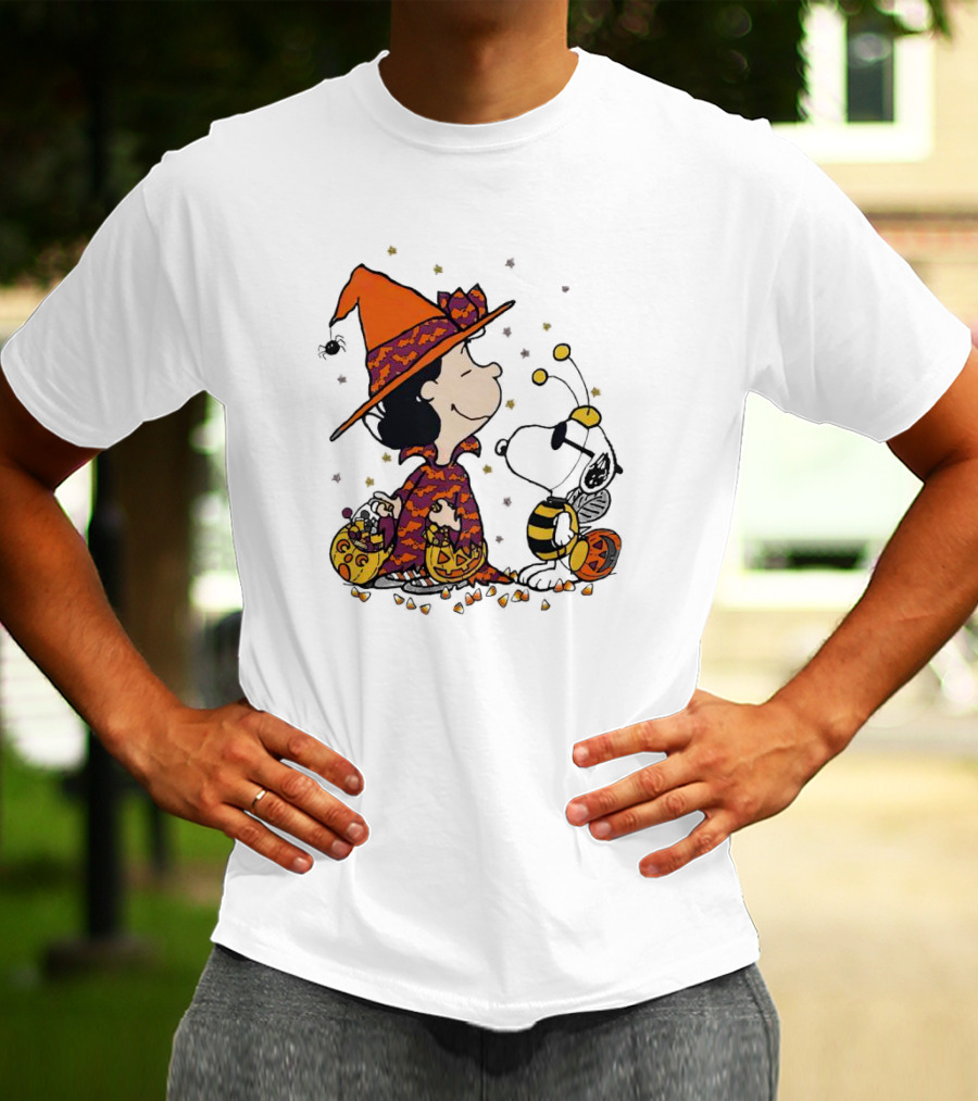 Snoopy Halloween Witch And Bee Pumpkins T-Shirt
