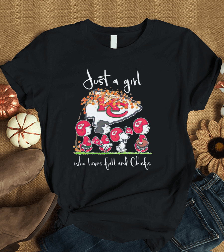 Just A Girl Who Loves Fall And Chiefs Peanuts Characters T-Shirt