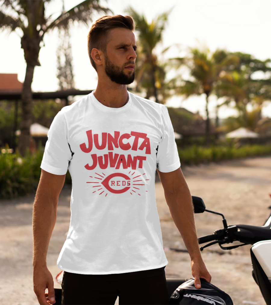 Cincinnati Reds Juncta Juvant Reds T-Shirt