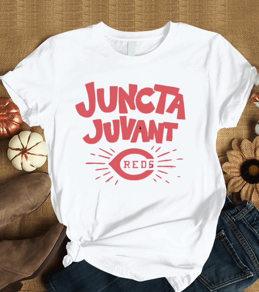 Cincinnati Reds Juncta Juvant Reds T-Shirt