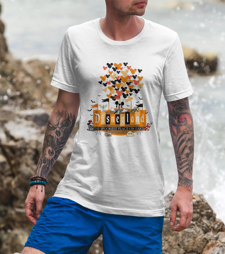 Disneyland Halloween Mickey Mouse The Spookiest Place On Earth Orange Bats And Pumpkins T-Shirt