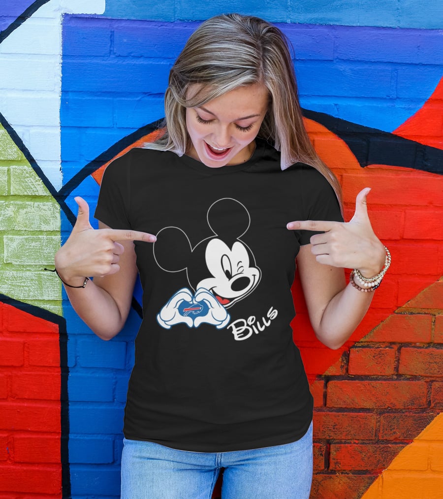 Mickey Heart Hands Buffalo Bills T-Shirt