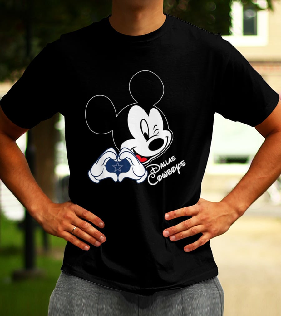 Dallas Cowboys Mickey Mouse Heart Star Fandom T-Shirt