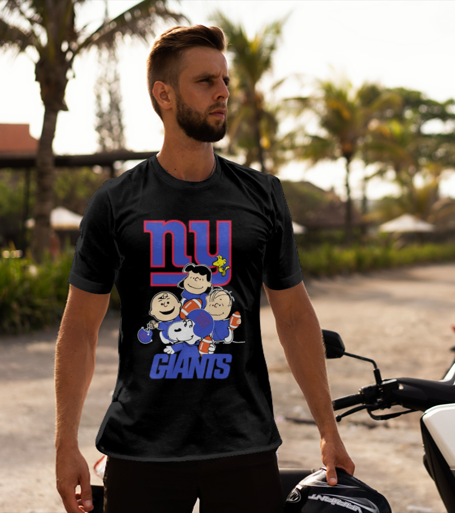 NY Giants Peanuts Characters Football T-Shirt